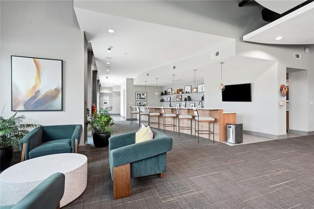 250 Pharr Road NE 1005, Atlanta, GA 30305