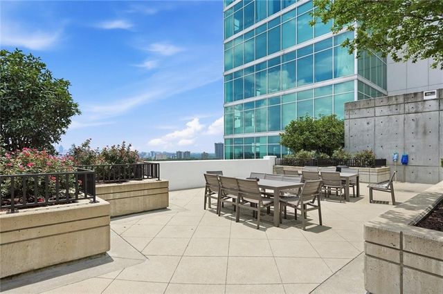 250 Pharr Road NE 1005, Atlanta, GA 30305
