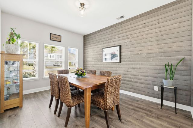 213 Sherwood Dr., Murrells Inlet, SC 29576