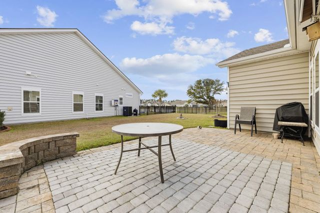 213 Sherwood Dr., Murrells Inlet, SC 29576