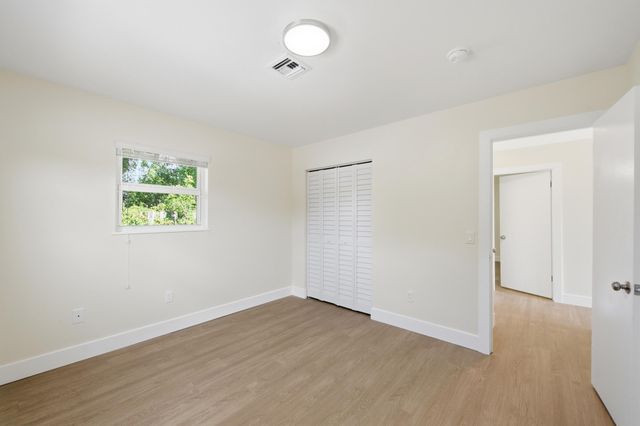 351 Wickline Boulevard, Lantana, FL 33462