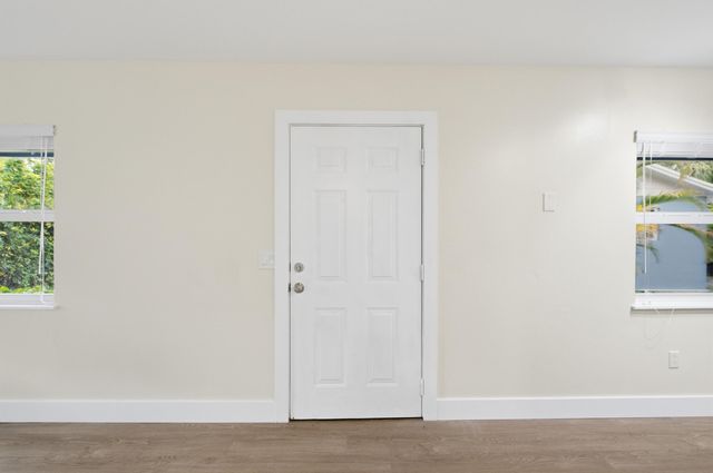 351 Wickline Boulevard, Lantana, FL 33462