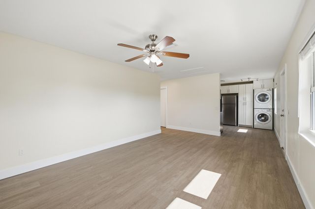 351 Wickline Boulevard, Lantana, FL 33462