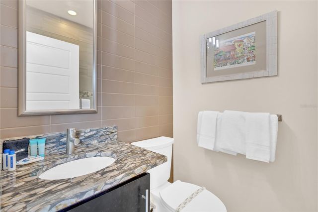 1054 SUN N SEA DRIVE 106, Sarasota, FL 34242