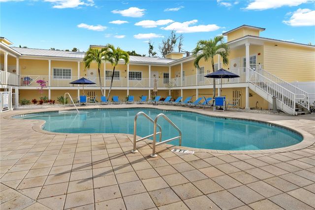 1054 SUN N SEA DRIVE 106, Sarasota, FL 34242
