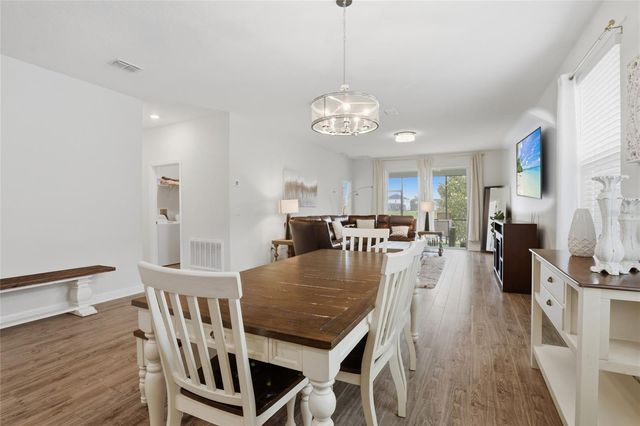 2154 CAMDEN LOOP, Davenport, FL 33837