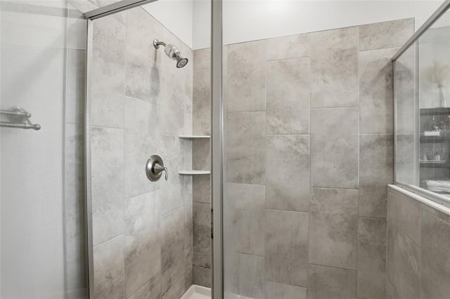 2154 CAMDEN LOOP, Davenport, FL 33837