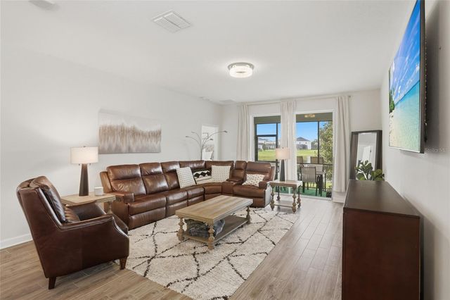 2154 CAMDEN LOOP, Davenport, FL 33837