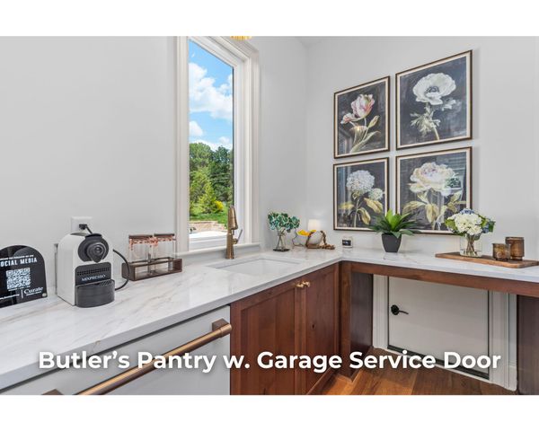 4534 Shackleford Rdg Road 3, Signal Mountain, TN 37377
