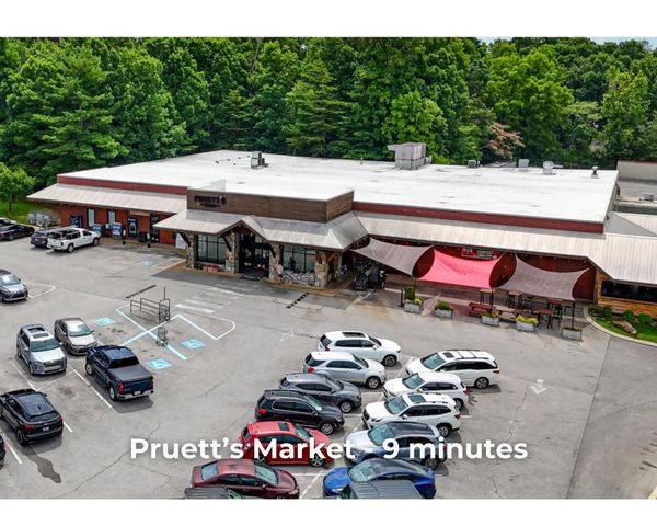 4534 Shackleford Rdg Road 3, Signal Mountain, TN 37377