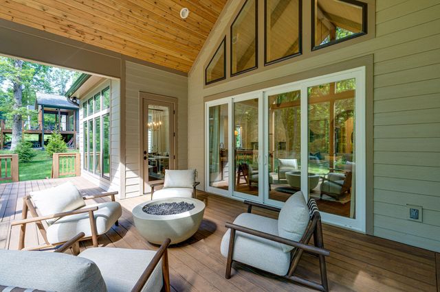 4534 Shackleford Rdg Road 3, Signal Mountain, TN 37377