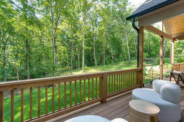 4534 Shackleford Rdg Road 3, Signal Mountain, TN 37377