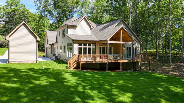 4534 Shackleford Rdg Road 3, Signal Mountain, TN 37377