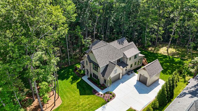 4534 Shackleford Rdg Road 3, Signal Mountain, TN 37377