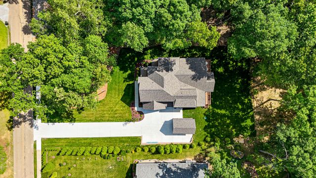 4534 Shackleford Rdg Road 3, Signal Mountain, TN 37377