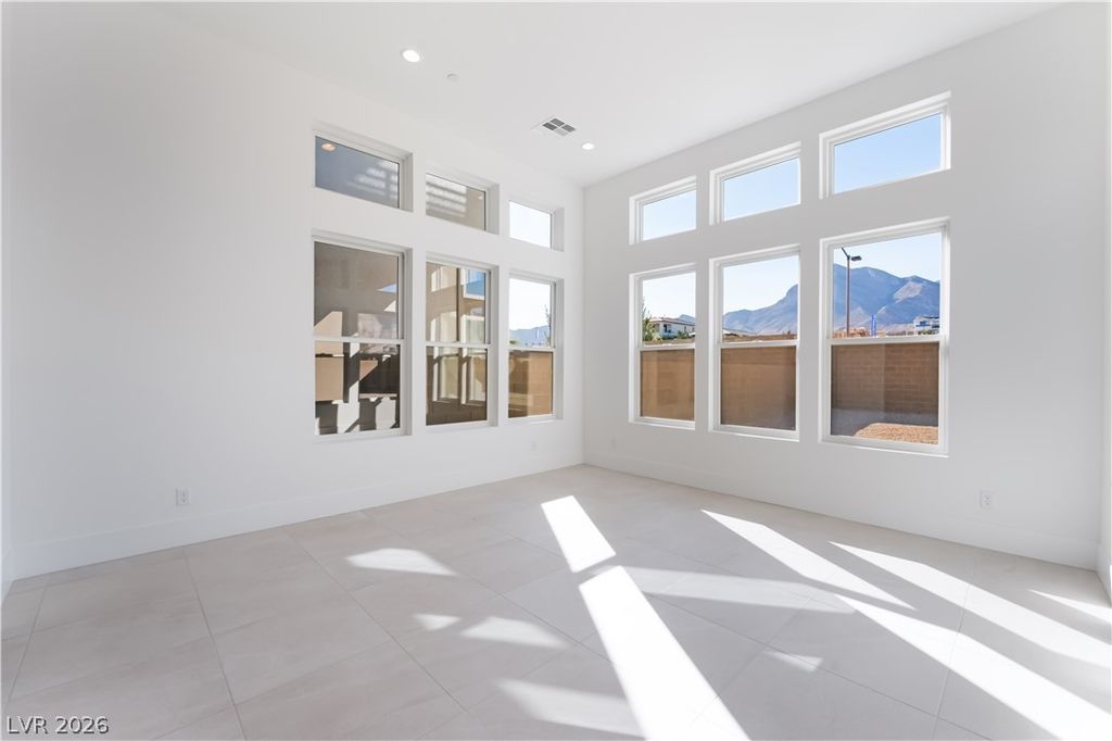 241 Grange Creek Lane, Las Vegas, NV 89138 — photo 2