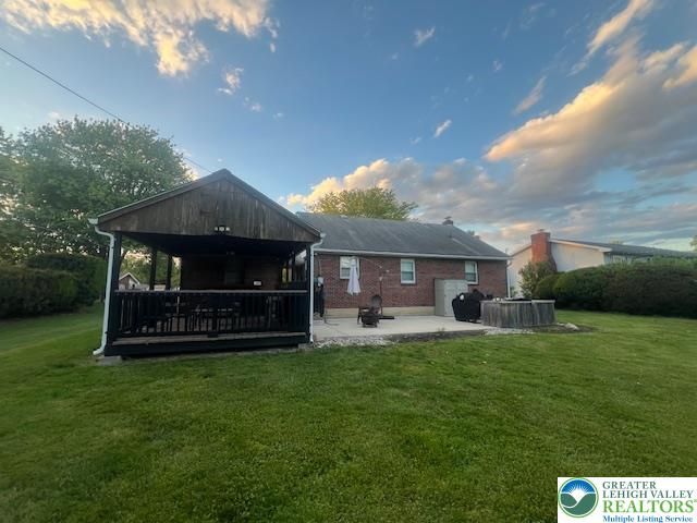 2540 Stanley, South Whitehall Twp, PA 18104
