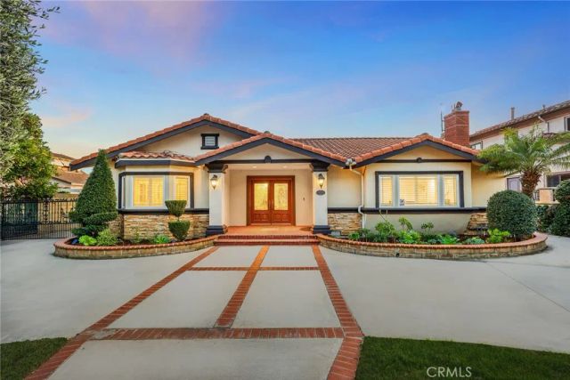 602 W Woodruff, Arcadia, CA 91007