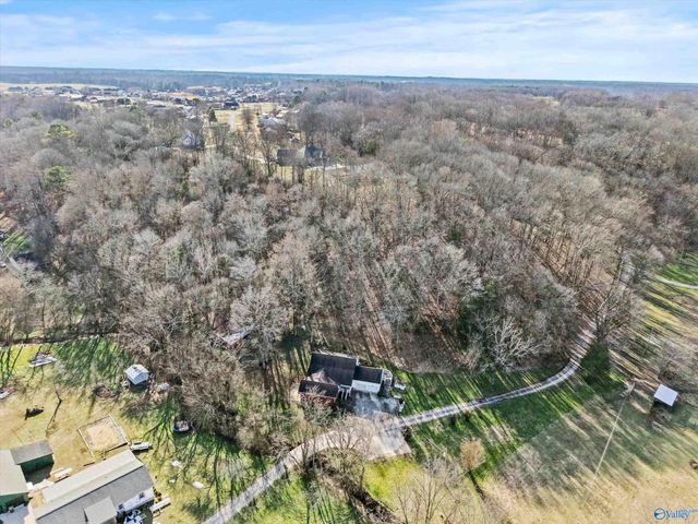 18518 Camellia Way, Elkmont, AL 35620