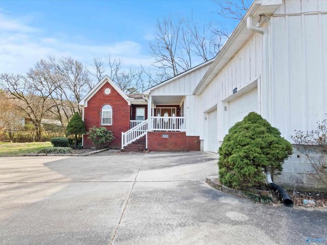 18518 Camellia Way, Elkmont, AL 35620