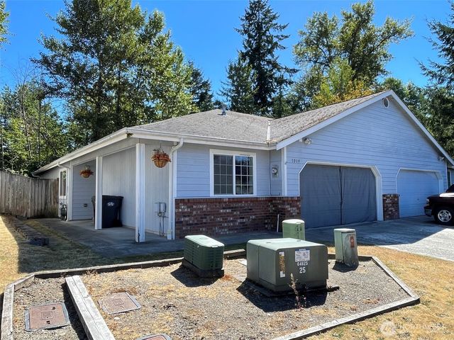 5902 115th Street E, Puyallup, WA 98373