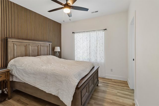 1010 Frederick Avenue, Des Moines, IA 50315
