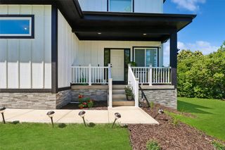 1010 Frederick Avenue, Des Moines, IA 50315