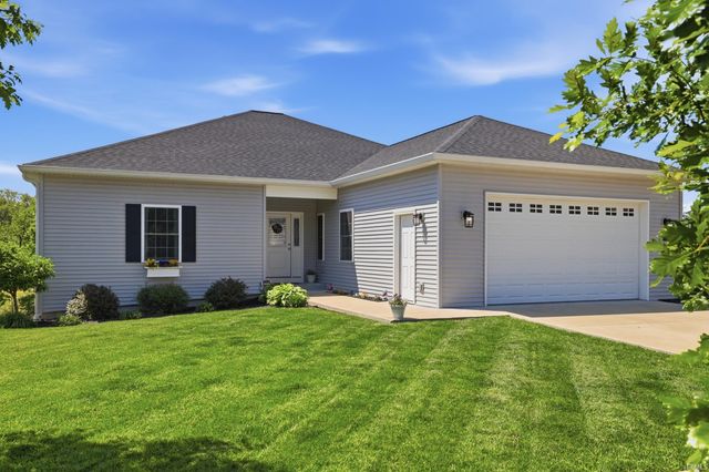 1261 W Olivia Court, Bloomington, IN 47404