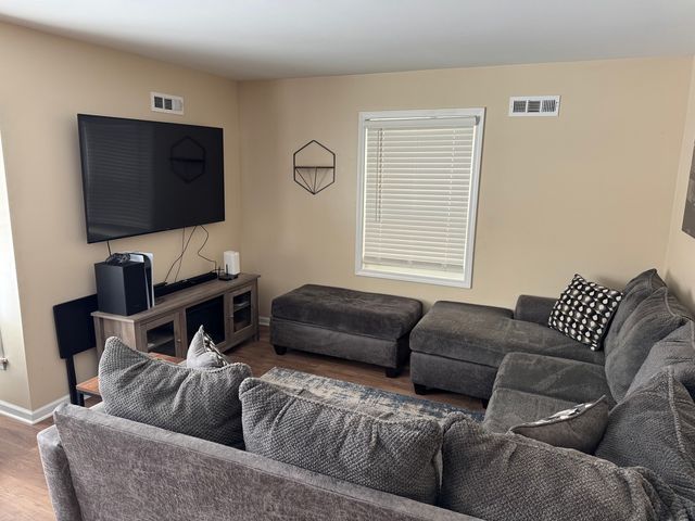 2524 W 109th Place, Chicago, IL 60655