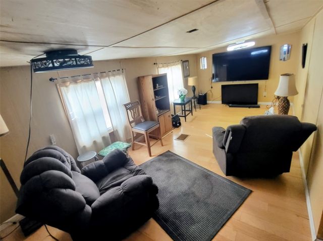 4037 SE 27th Street, Okeechobee, FL 34974