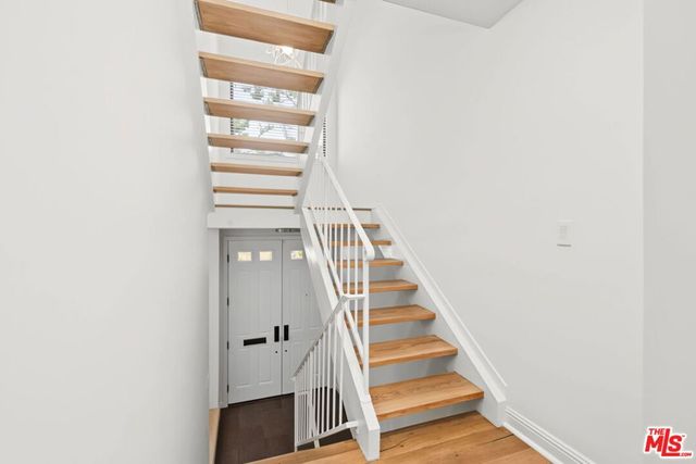 954 20th Street B, Santa Monica, CA 90403