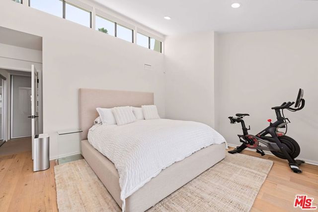 954 20th Street B, Santa Monica, CA 90403