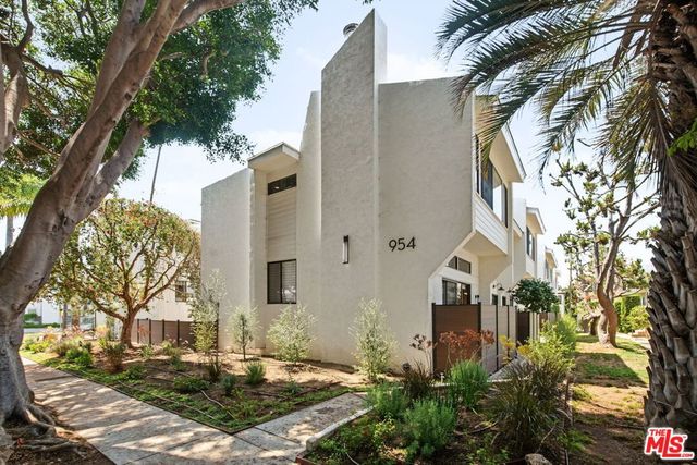 954 20th Street B, Santa Monica, CA 90403