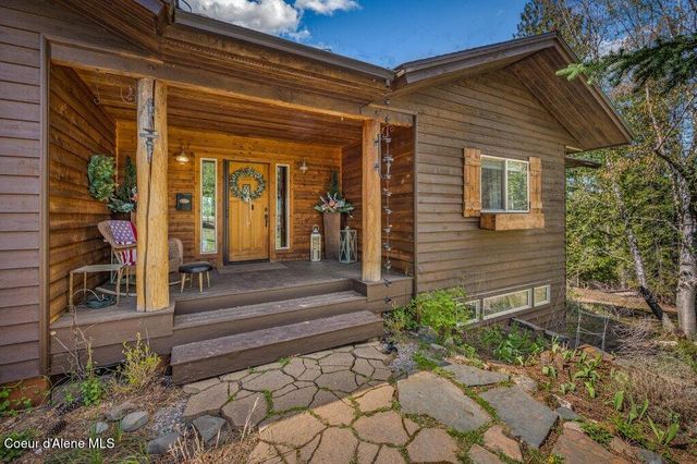 2875 Gold Creek RD, Sandpoint, ID 83864