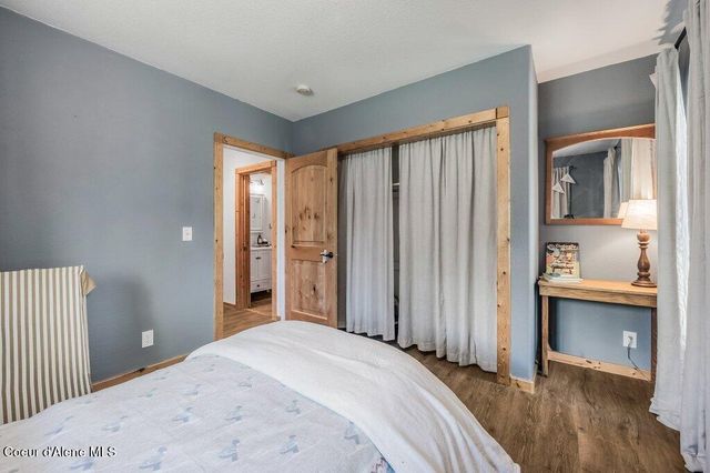 2875 Gold Creek RD, Sandpoint, ID 83864
