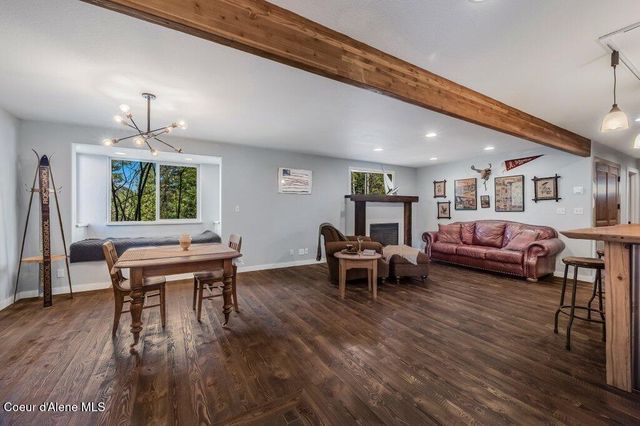 2875 Gold Creek RD, Sandpoint, ID 83864