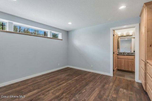 2875 Gold Creek RD, Sandpoint, ID 83864
