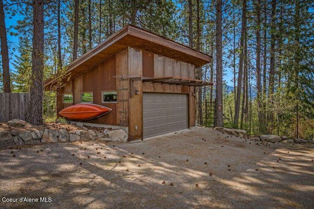 2875 Gold Creek RD, Sandpoint, ID 83864