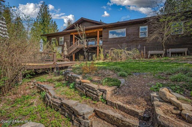 2875 Gold Creek RD, Sandpoint, ID 83864