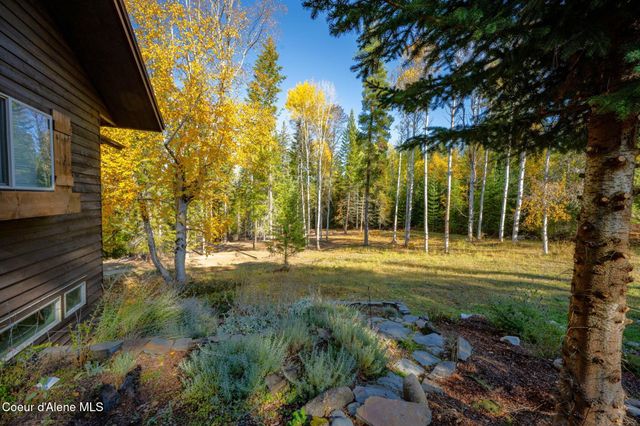 2875 Gold Creek RD, Sandpoint, ID 83864
