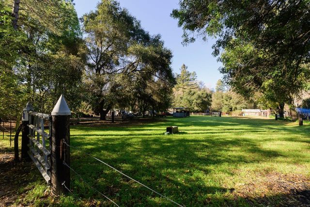 515 Lockhart Gulch Road, Scotts Valley, CA 95066