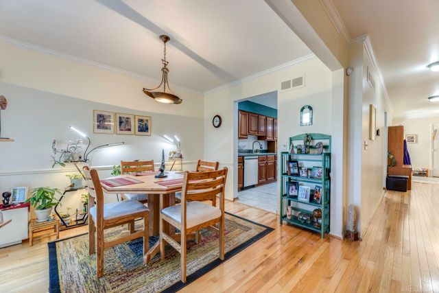 1832 Burning Bush Court, Rochester Hills, MI 48309