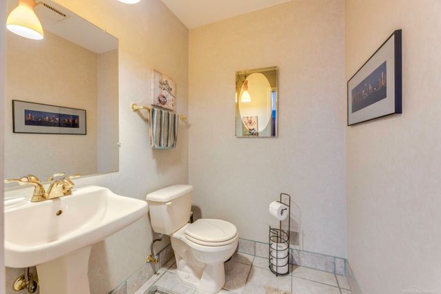 1832 Burning Bush Court, Rochester Hills, MI 48309