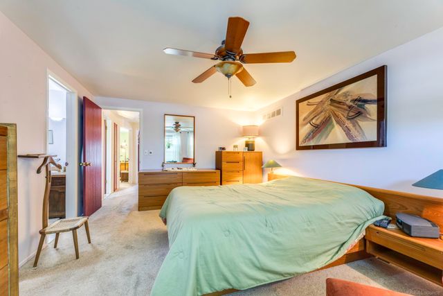 1832 Burning Bush Court, Rochester Hills, MI 48309