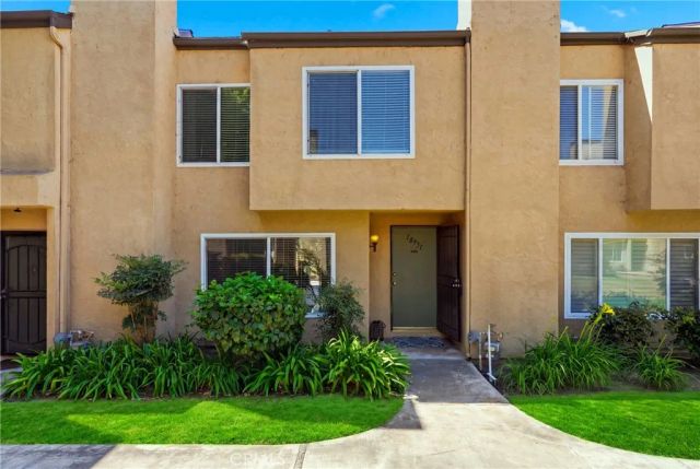 10951 Obsidian Court, Fountain Valley, CA 92708