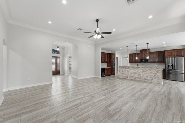 123 Tomahawk, Seguin, TX 78155
