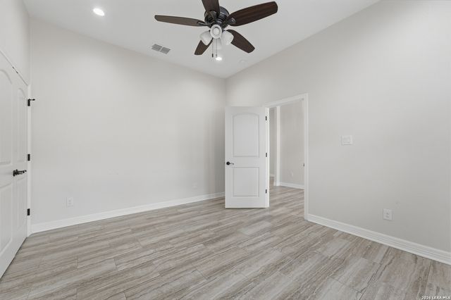 123 Tomahawk, Seguin, TX 78155