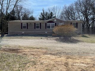 16121 Gardner East Road, Gardner, KS 66030