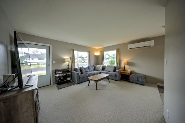 2516 N Julia St, Spokane, WA 99217