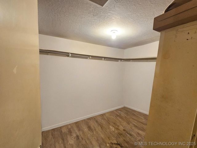 310 E Adler, Davis, OK 73030